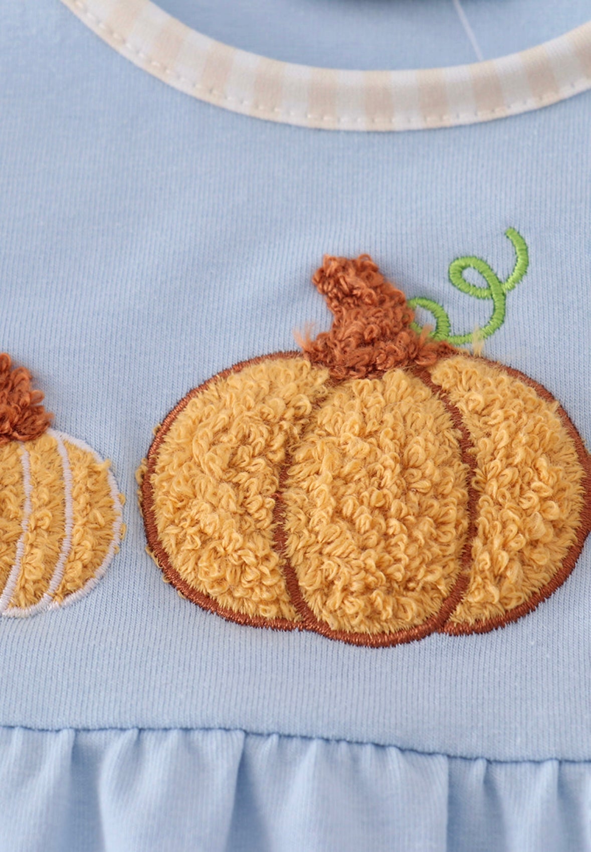 Blue Pumpkin French Knot Ruffle Bubble